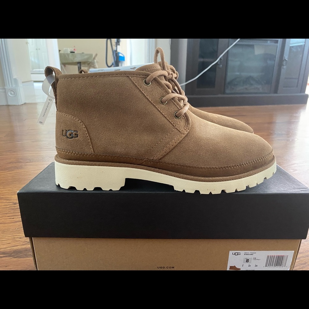 UGG Neuland size 8 New chestnut